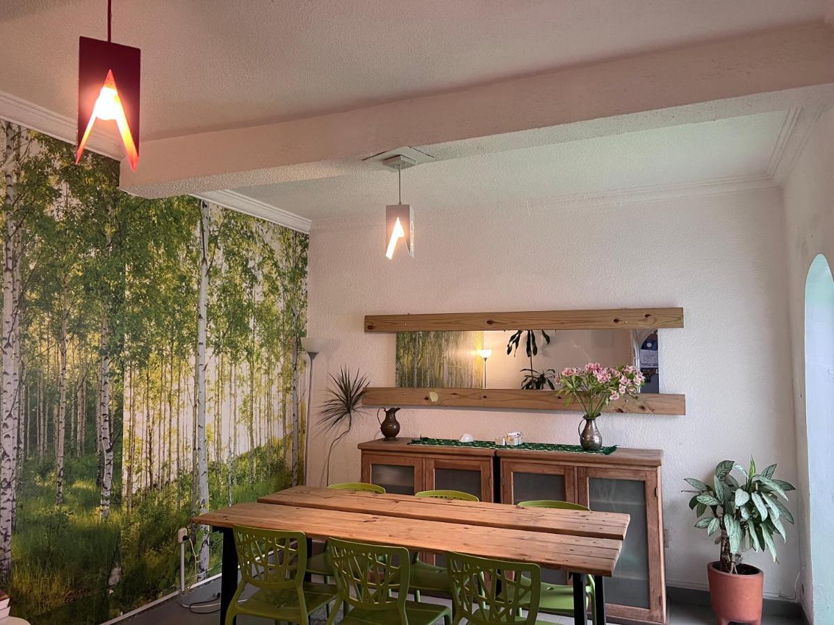 Condesa And Acomodação com café da manhã  3*